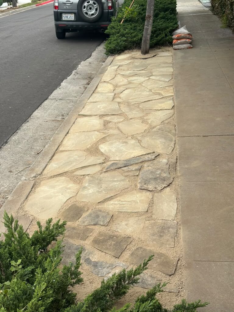 Caminos de piedra laja
